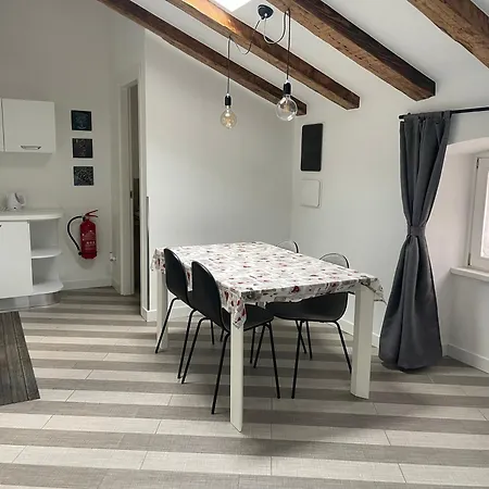 Appartement 2ndhome 503 *