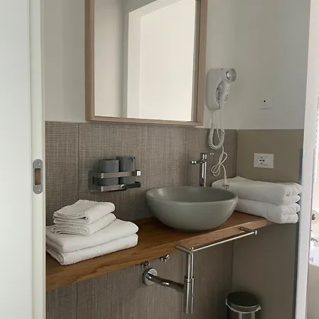 2ndhome 503 *